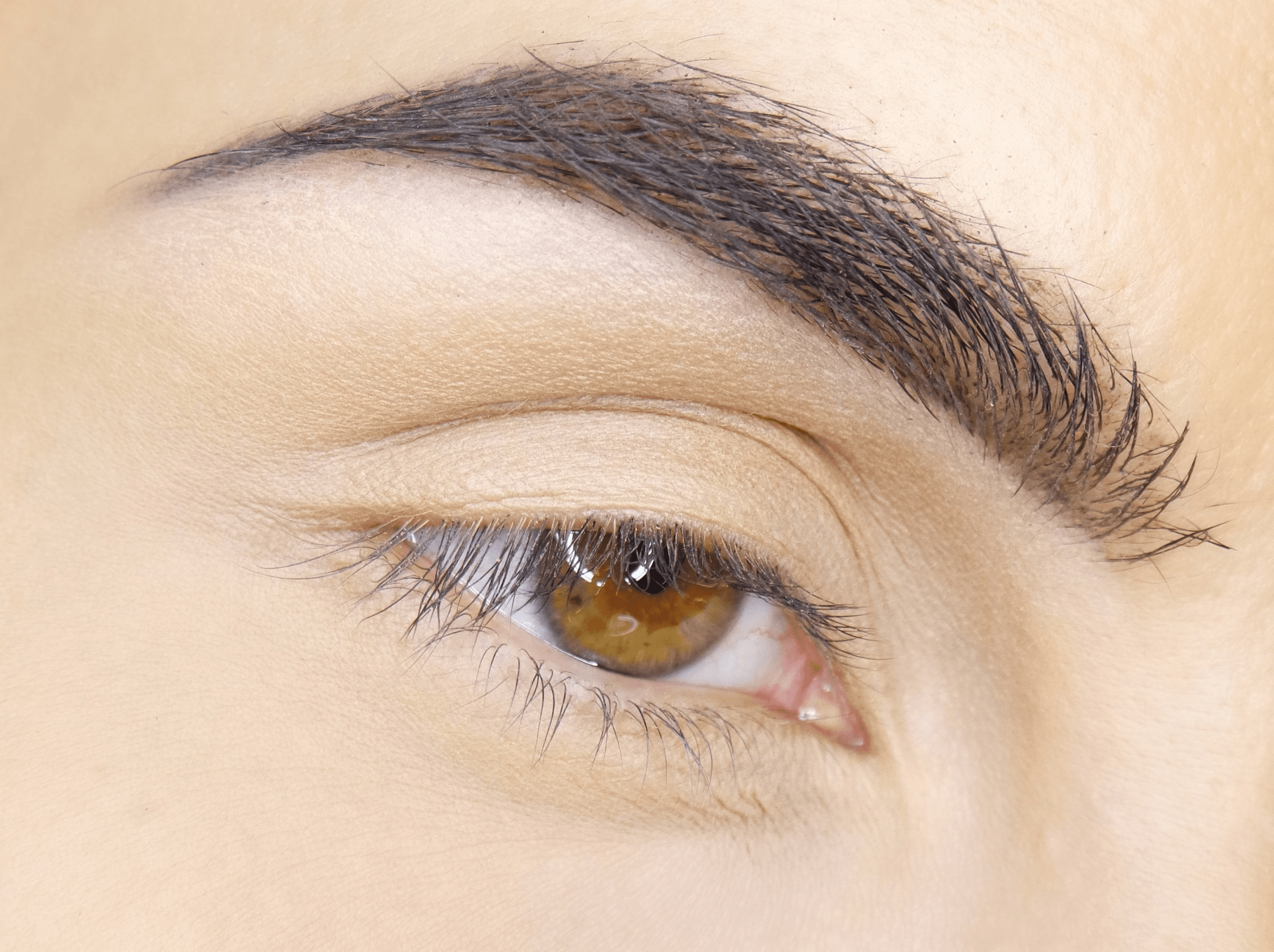 3D-bryn och microblading